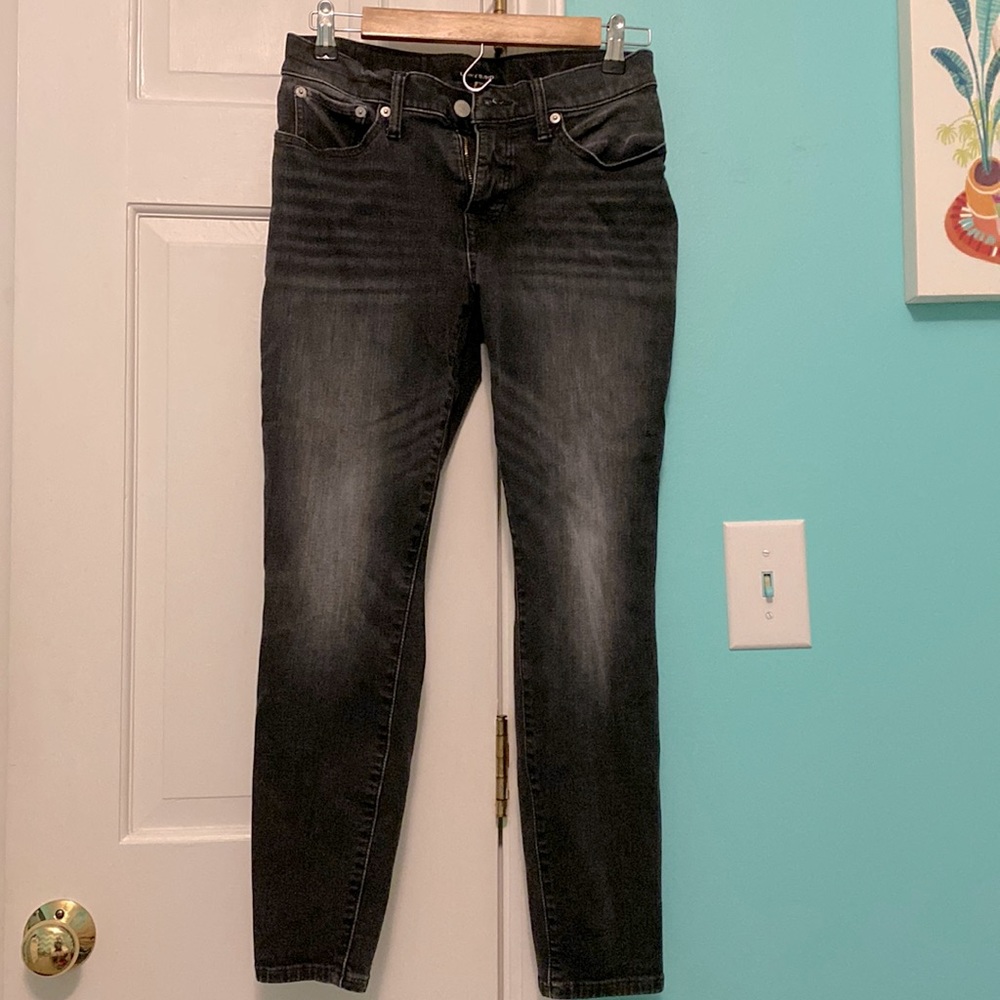 Lucky brand mid waist skinny jeans